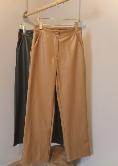 pantalon droit similicuir