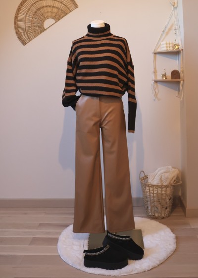 pull col roulé rayé marron camel