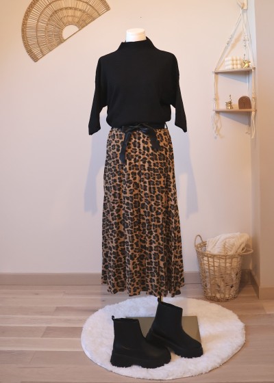 Pull col montant et manches aux coudes noir