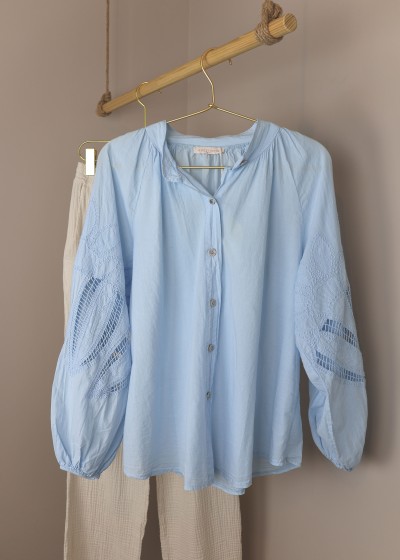chemise brodée