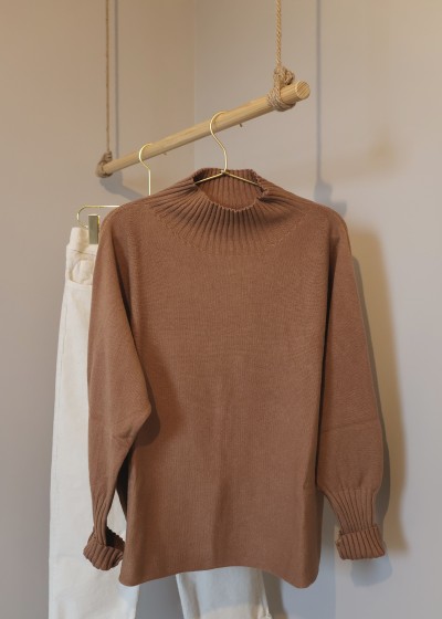pull col montant camel