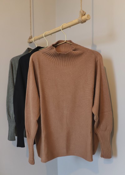 pull col montant camel