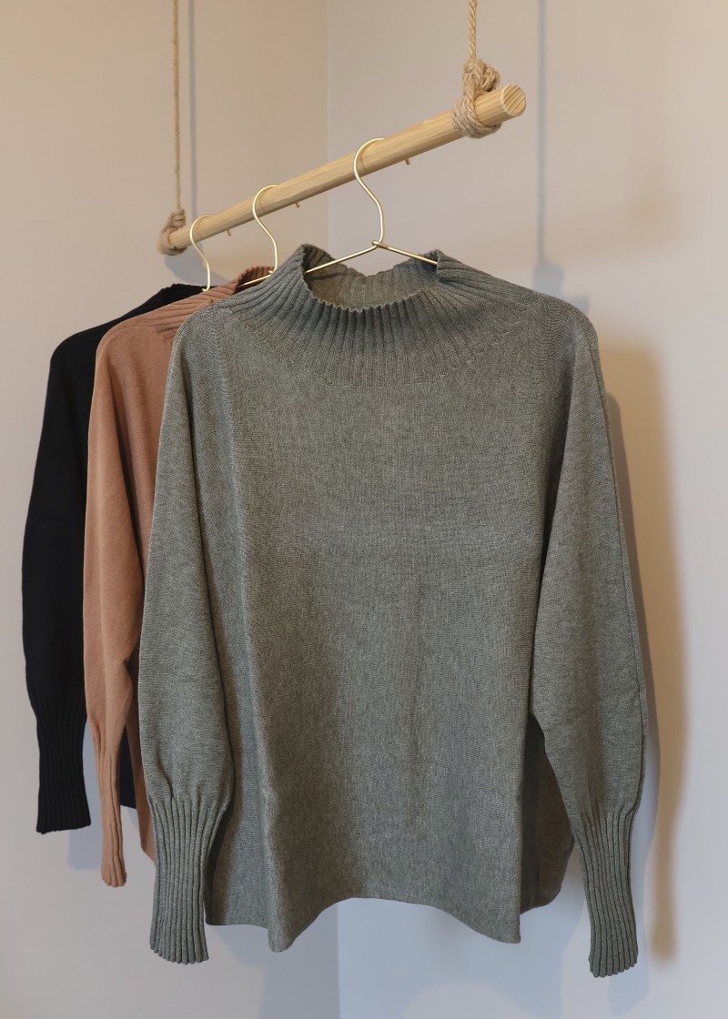 pull col montant kaki