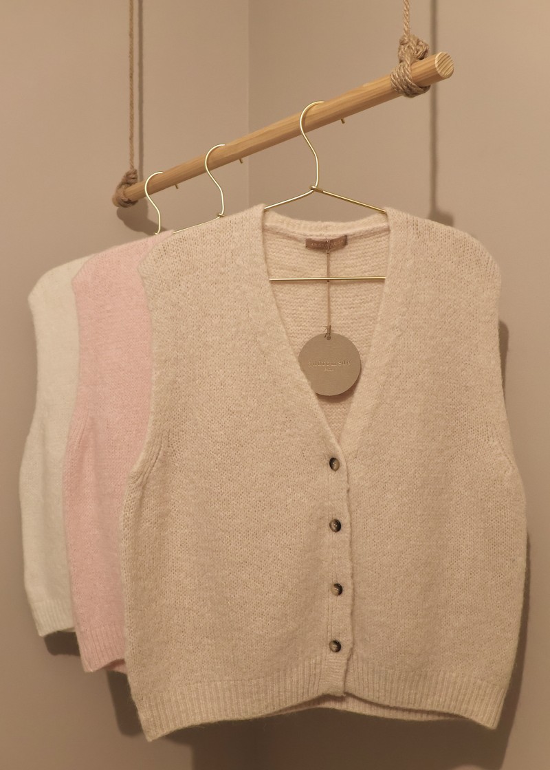 gilet sans manches en maille